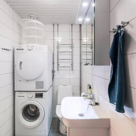 Cozy Roomy Flat Next To Tram Stop @ Kallio Apartment Helsinki